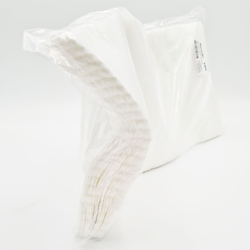 Ręcznik kosmetyczny Ewa biały z włókniny 20cm x 47cm do zmycia twarzy 50szt x 15op