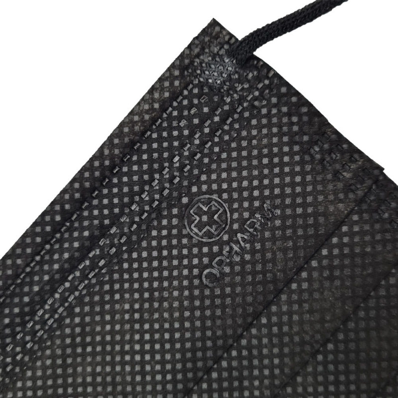 Maseczka chirurgiczna kolor czarny na gumkę typ IIR Opharm 50 szt